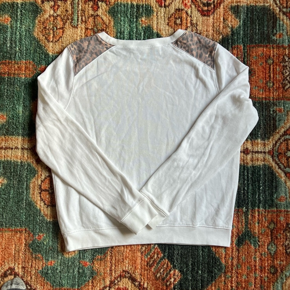 PINK Victoria's Secret White Crew Neck Sweater - Picture 5 of 6